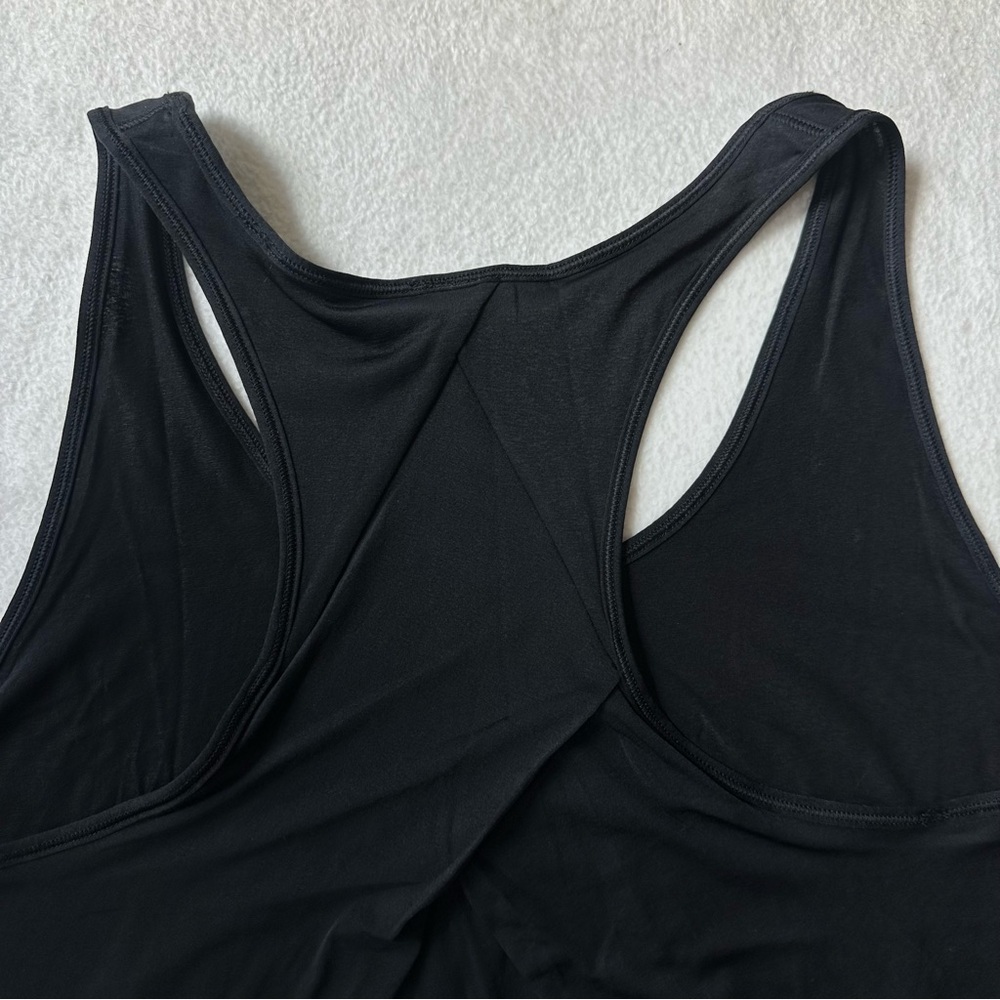 Lululemon Athletica NWT Women’s Essential Pleated Racerback Tank Black, size 8 - Picture 14 of 16